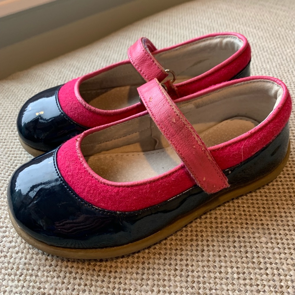 Navy patent Mary Janes